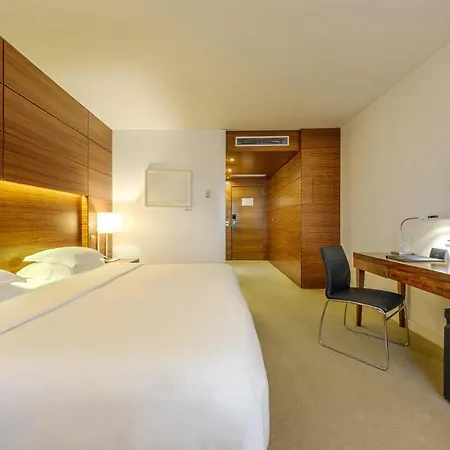 Santa Maria Otel Fátima