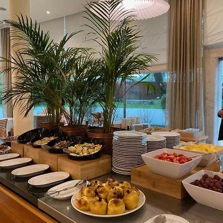 Готель Santa Maria 4*