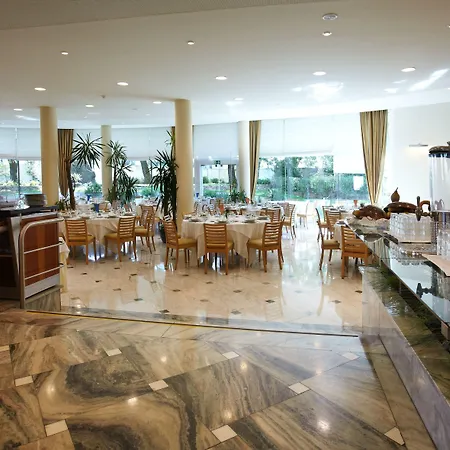 Santa Maria Готель 4*