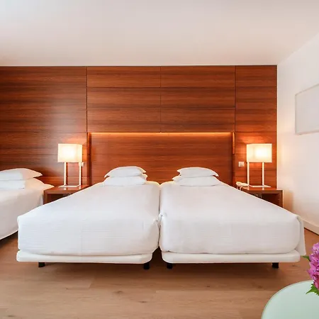 Santa Maria Hotel 4*