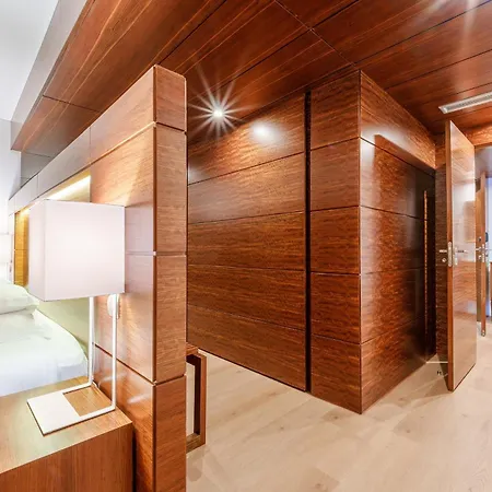Santa Maria Hotel 4*